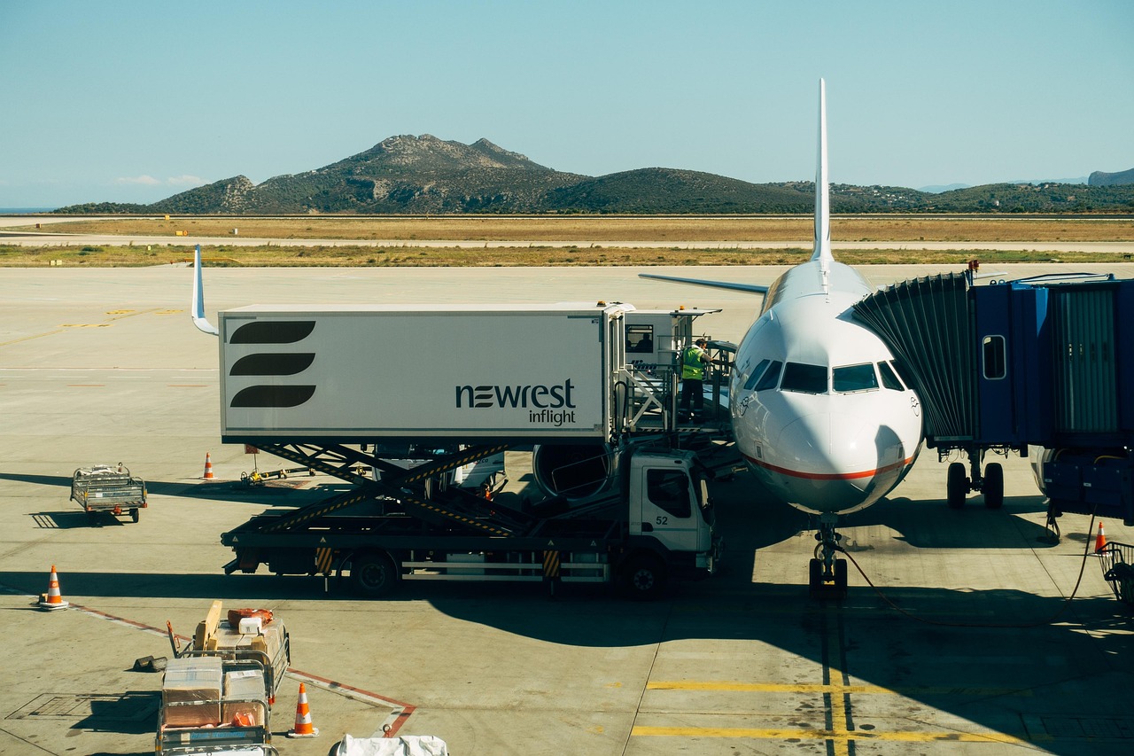 Cargo aircraft